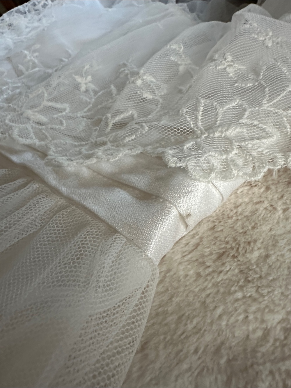 Ethereal 1980s Gunne Sax White Tiered Lace Maxi Dress - Picture 6 of 6
